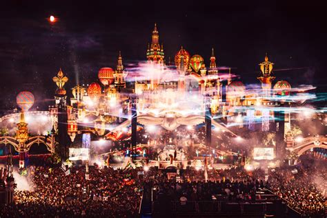 Why Tomorrowland 2023 Was the Embodiment of Dance Music's New Golden ...