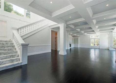 Calvin Harris splashes out $15million on Beverly Hills home - Daily Record