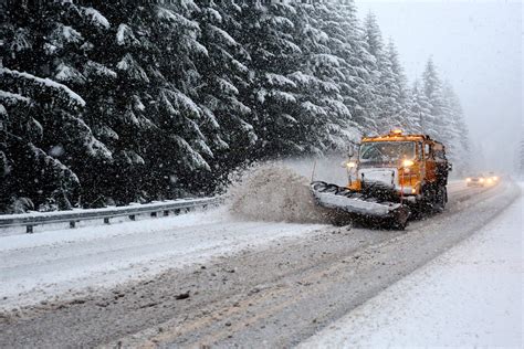 Oregon weather: Rain expected in valley, heavy mountain snow forecast