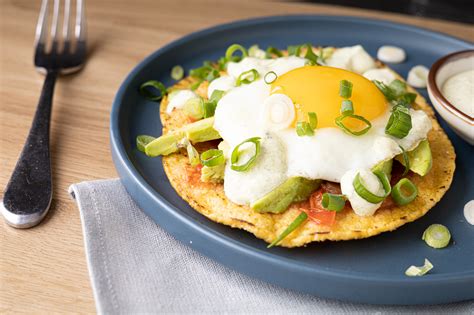 Huevos Rancheros with Avocado and Roasted Poblano Lime Crema – The Pie ...