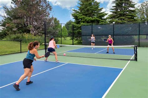 How Much Does It Cost To Build A Pickleball Court? (2024)