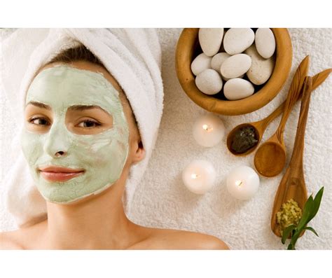 DIY FACE MASK FOR SENSITIVE SKIN - V Beautify