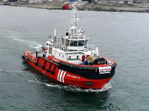 How do tugboats work?