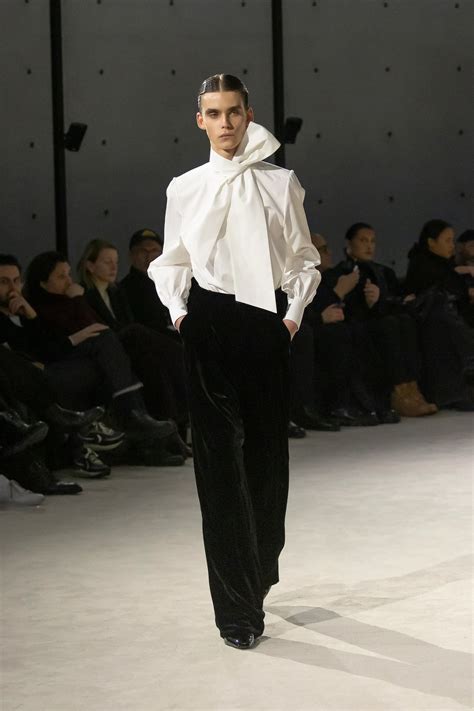 The most-viewed men’s Autumn/Winter 2023 shows on Vogue Runway | Vogue ...