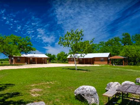 Crider's Cabins on the Frio - Frio River Camping