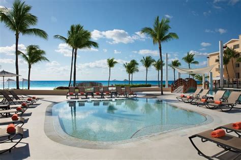 Dreams Jade Riviera Cancun Wedding - Mexico - Hola Weddings