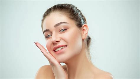 Skin Brightening and Whitening Treatment – Dr Sanyogita Singh