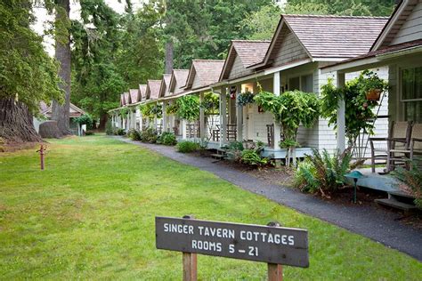 Discover North America, Lake Crescent Lodge