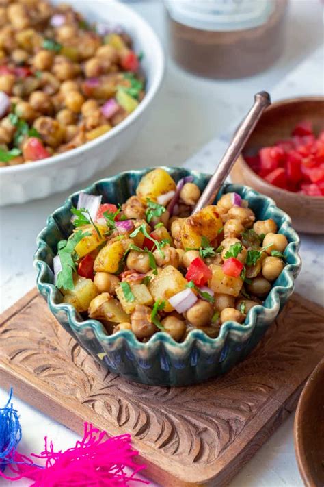 Chana Chaat - Easy Recipe - Flour & Spice