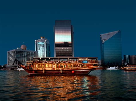 Creek Dhow Cruise – Luxury Tours Dubai