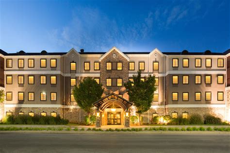 Residence Inn by Marriott Toledo Maumee, Maumee - Compare Deals