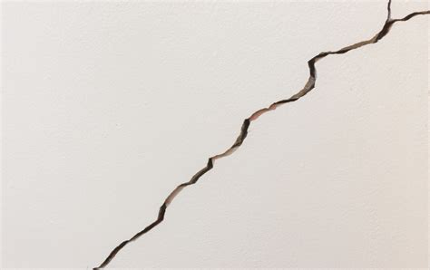 Wall Crack Repair: Causes & Step-by-Step Instructions [+ FAQs]