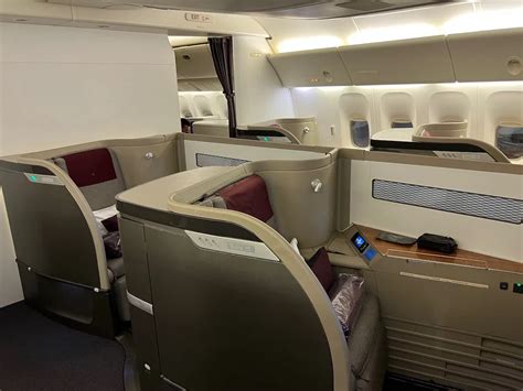 Review: Qatar Airways Boeing 777 First Class (MLE-DOH) - One Mile at a Time