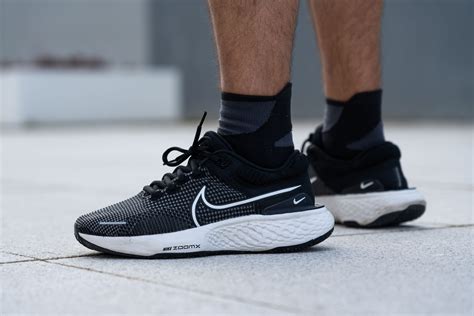 Cut in half: Nike ZoomX Invincible Run Flyknit 2 Review | RunRepeat