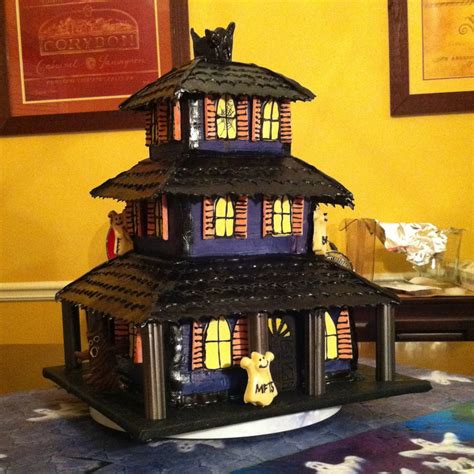 3 Story Haunted House Cake - CakeCentral.com