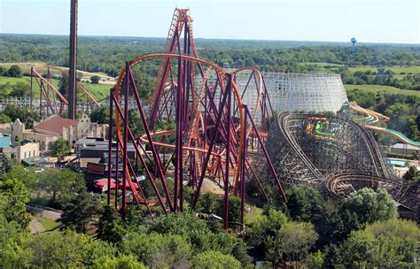 The 12 Best Rides at Six Flags Great America