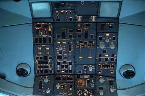 KLM Fokker 70 Cockpit Overhead Panel | Cockpit, Audio mixer, Aeronautics