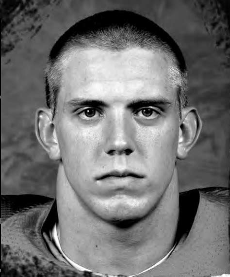 James Laurinaitis: Ohio State Football Bio & Stats ('05-08) | Buckeye ...