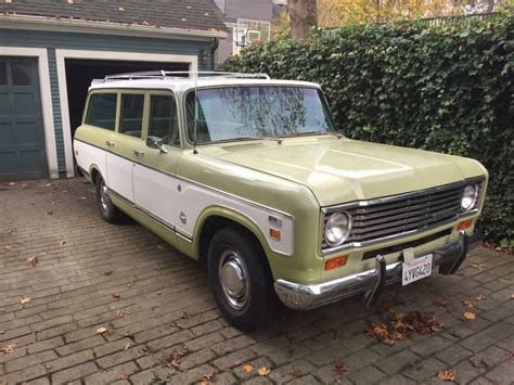 Fourth-Gen Gem: 1975 International Travelall | Barn Finds