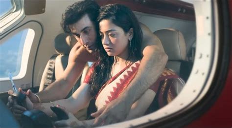 Animal song ‘Hua Main’: Ranbir Kapoor maintains stoic expression as he ...