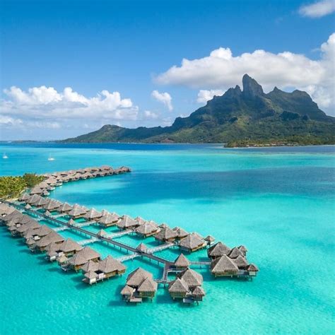 8 Best Overwater Bungalows in Bora Bora: Pros & Cons – Sand In My Suitcase