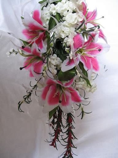 Lily Flower Arrangement | Wedding Concept Ideas