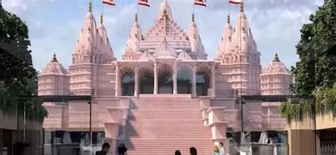 BAPS Hindu Mandir Abu Dhabi - VooTours Tourism