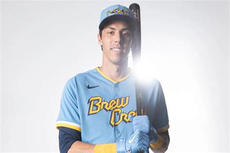 Brewers introduce new City Connect uniforms