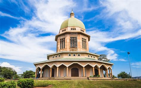 The bahai tempel kampala - bahai temple kampala