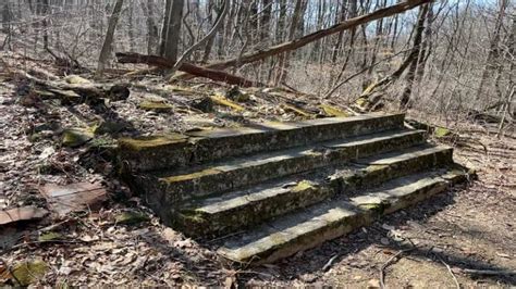 Hike to Upper Pocosin Mission at Shenandoah National Park