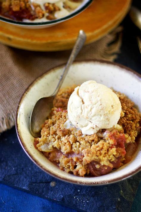 The Best Apple Crisp Recipe | Apple Crumble - Spices N Flavors