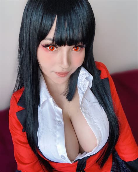 Loli⚔️ on Twitter: "Yumeko Jabami Cosplay from Kakegurui 🃏🩸 https://t ...