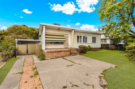 3 Heckenberg Avenue, SADLEIR NSW 2168 – Blaze Real Estate