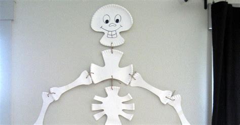 Preschool Crafts for Kids*: Halloween Paper Plate Skeleton Craft