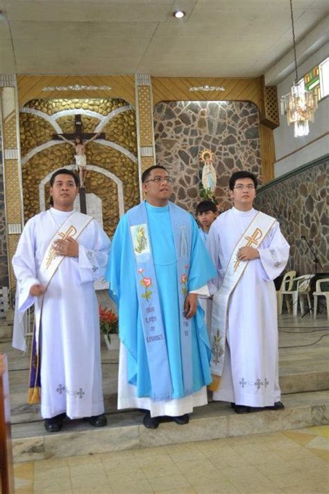 The Pinoy Catholic: GULP Alert: Blue as a liturgical color