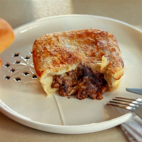 Steak & Cheese Pie | Heavenly Pies & Cakes