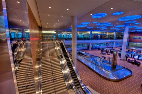 Winnipeg Airport Terminal 3 | View of the arrivals stairs, e… | Flickr