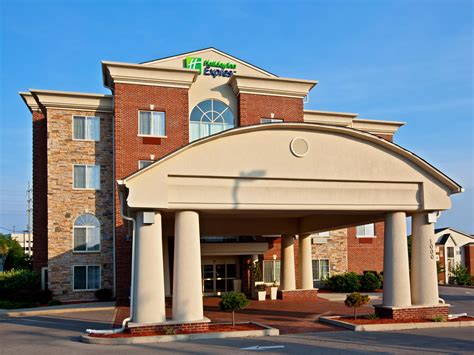 Hotels Downtown Lexington, KY | Holiday Inn Express & Suites Lexington ...