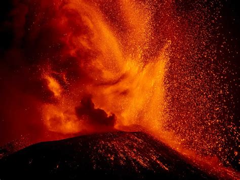 Volcano Scientists Work to Uncover Mount Etna's Secrets | Smithsonian