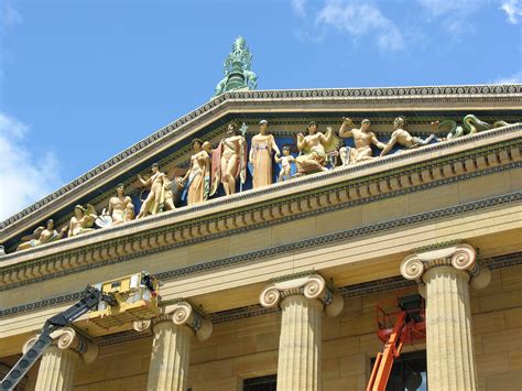 File:Pediment, Philly Art Museum (2).jpg - Wikimedia Commons