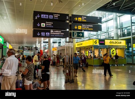 Alicante airport departure hall hi-res stock photography and images - Alamy