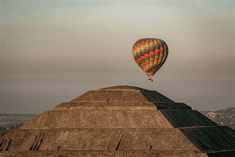 Teotihuacan by Hot Air Balloon - Elitevoyage