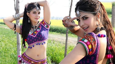 Jadoo Ki Jhappi Leja Tu Abhi | Jacqueline Fernandez | Mika Singh ...