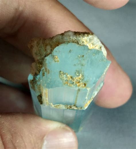 A Beautiful Natural Aquamarine Crystal With Goshenite Growth - Etsy