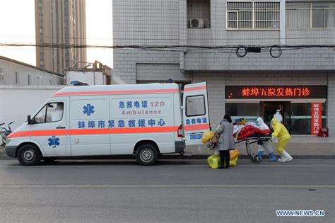 Ambulance driver volunteers to transfer COVID-19 patients in Bengbu, E ...