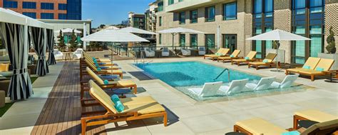 Alpharetta, GA Hotels with Pool | The Hotel at Avalon, Autograph Collection