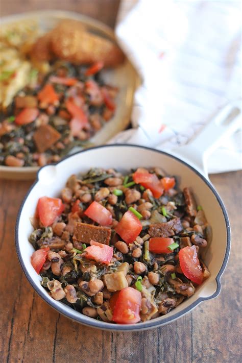 Black-eyed peas and collard greens (vegan) - Cadry's Kitchen