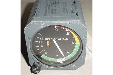 Aircraft Angle of Attack Indicator w Serviceable tag. P/N SLZ9680-3.