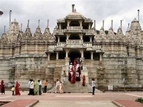 About Dilwara Jain Temple - vwitours