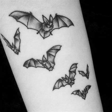 Update 81+ goth bat tattoo best - in.coedo.com.vn